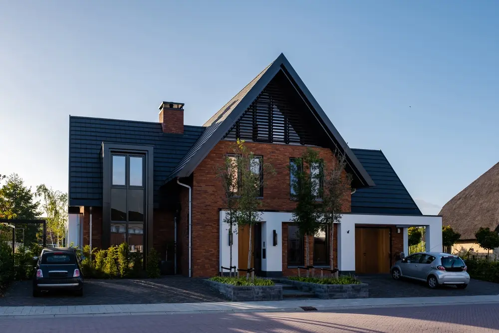 £860,000 Bridge-to-Let Loan to Acquire and Reposition High-Value Rental Asset