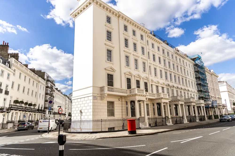 £1.1M Auction Bridging Loan for Residential Acquisition