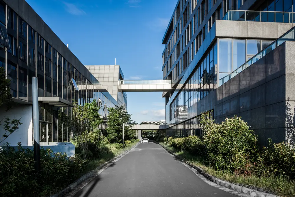 £1.25M Bridging Loan for Business Expansion Into New Commercial Premises