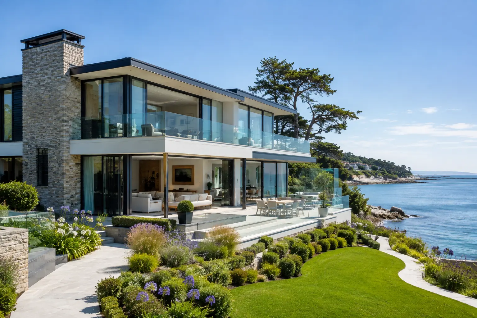 £3.95M Personal Bridging Loan Helps Family Secure Waterfront Home Before Overseas Funds Are Released