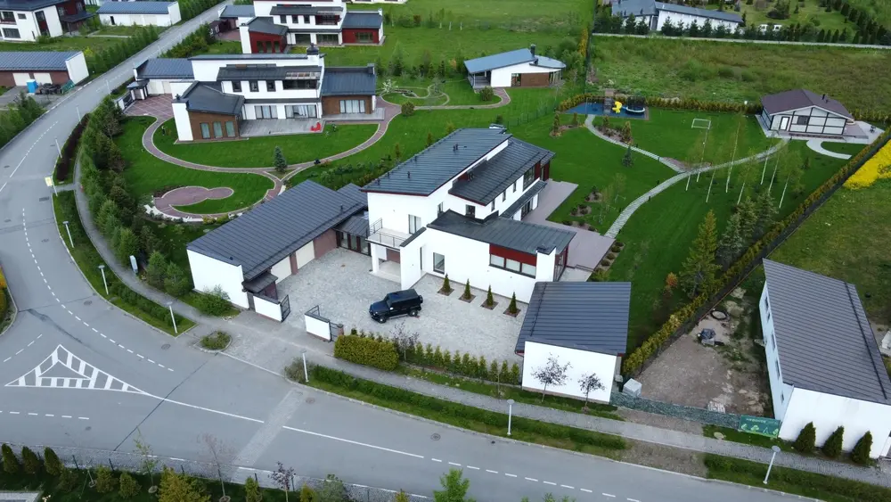 £640,000 Auction Bridging Loan to Secure Prime Residential Investment