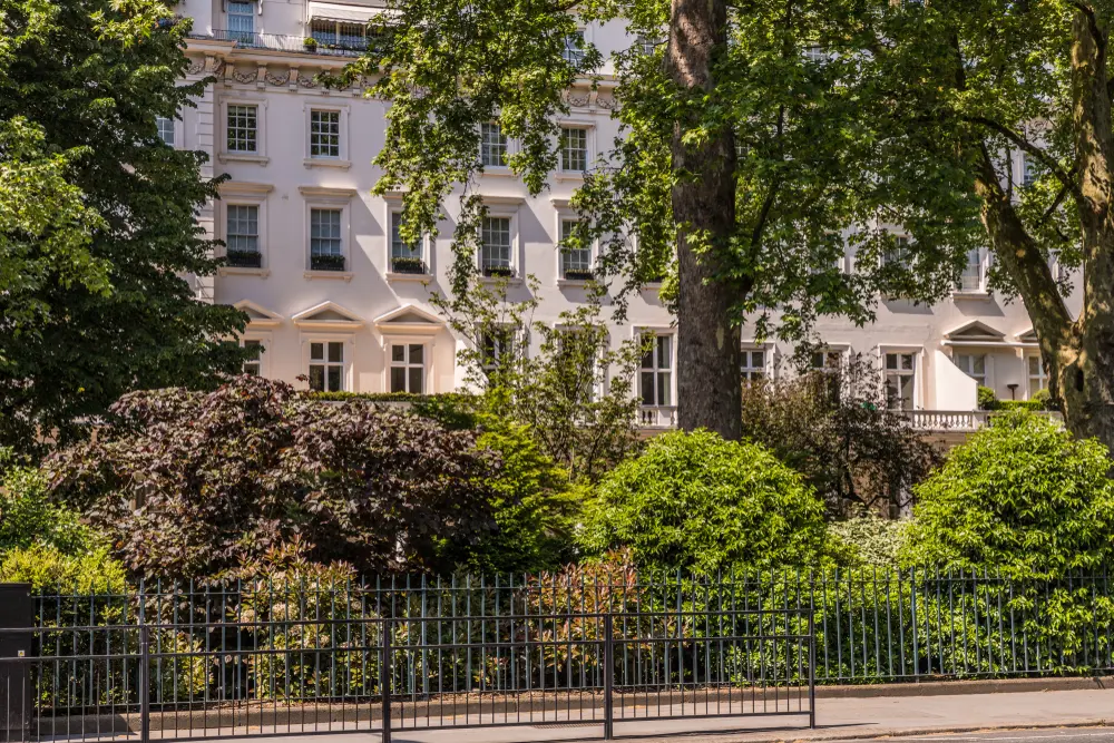 £750,000 Second Charge Bridging Loan to Release Equity for Investment